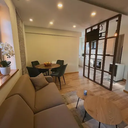 Apartment Astra *