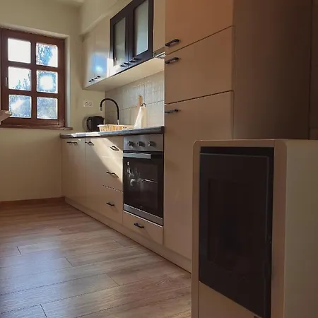 Astra Apartment